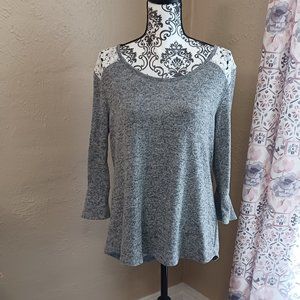 ** LAST CHANCE SALE** No Boundaries, Heather Grey, 3/4 Sleeve Top, Lace Detail
